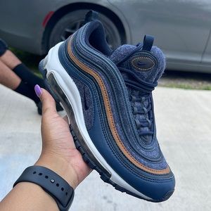 Nike Air Max 97 SE GS Shoes Sz 5Y